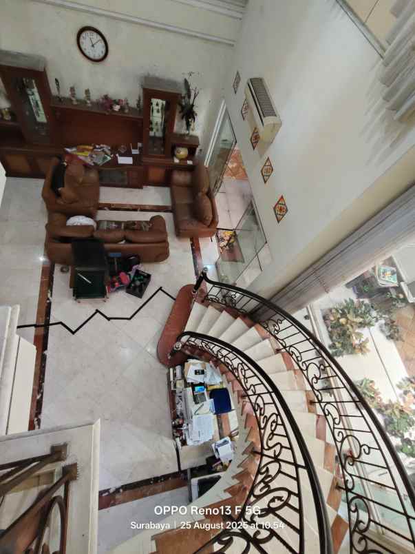 dijual rumah villa kalijudan indah