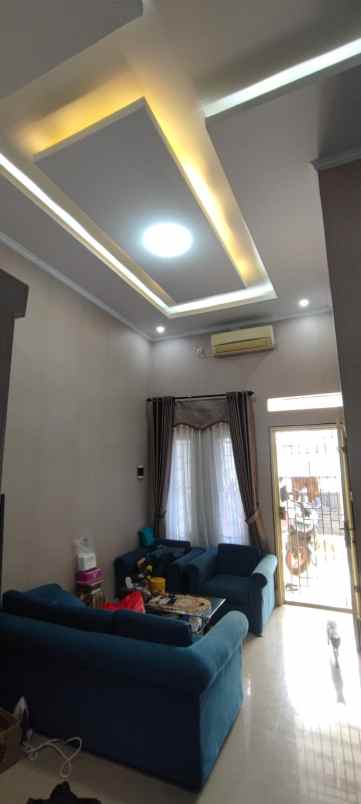 dijual rumah villa mas garden perwira