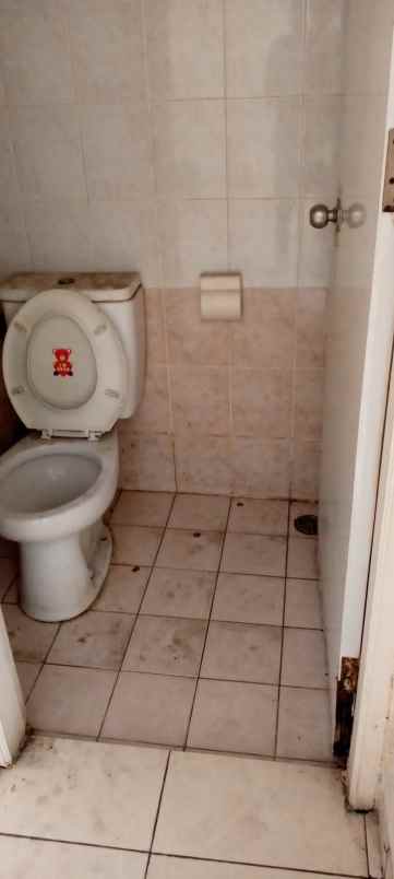 dijual rumah villa permata gading