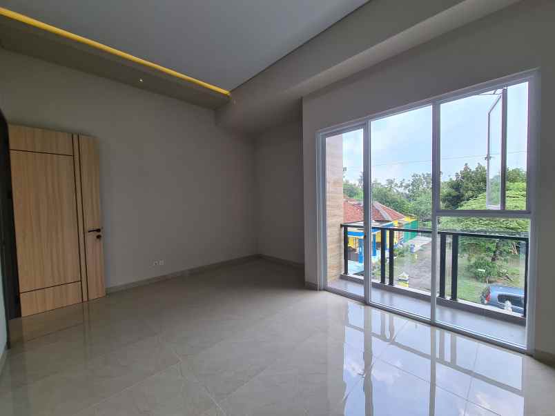 dijual rumah wedomartani