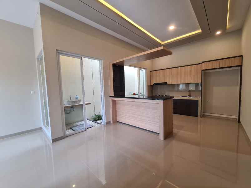 dijual rumah wedomartani