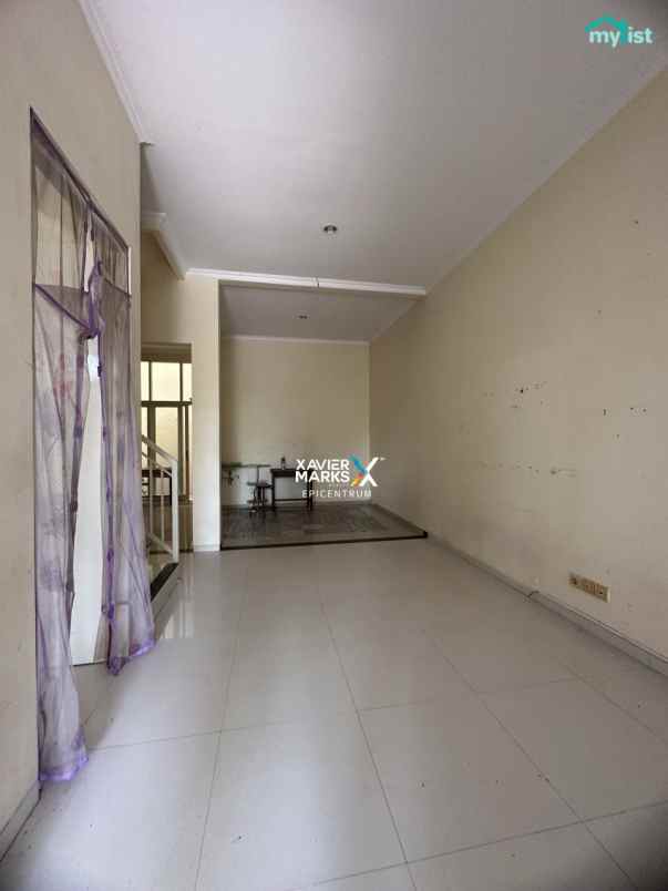 dijual rumah wisata semanggi