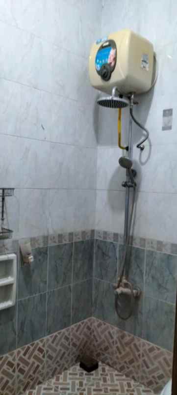 dijual rumah wisma mukti