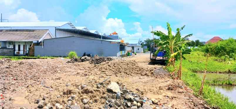 dijual tanah 700 m2 area jl mahendradata denpasar bali