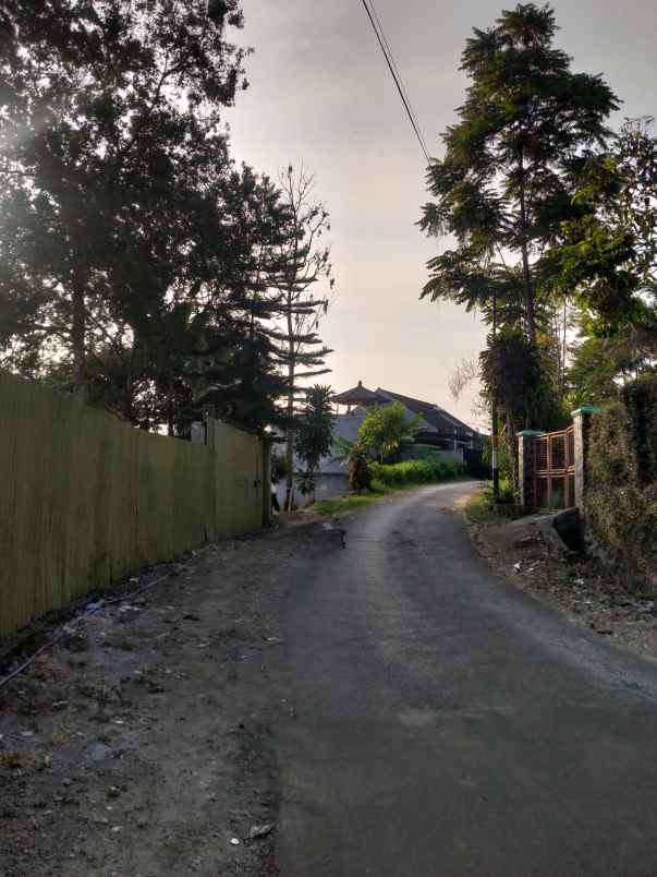 dijual tanah asri strategis dikawasan dago