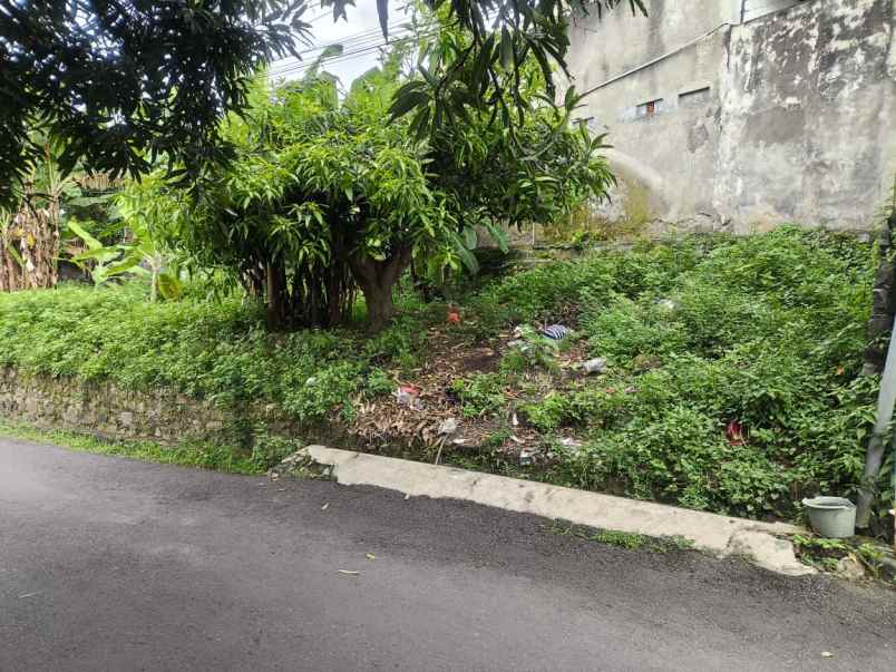 dijual tanah belakang pasar jatingaleh