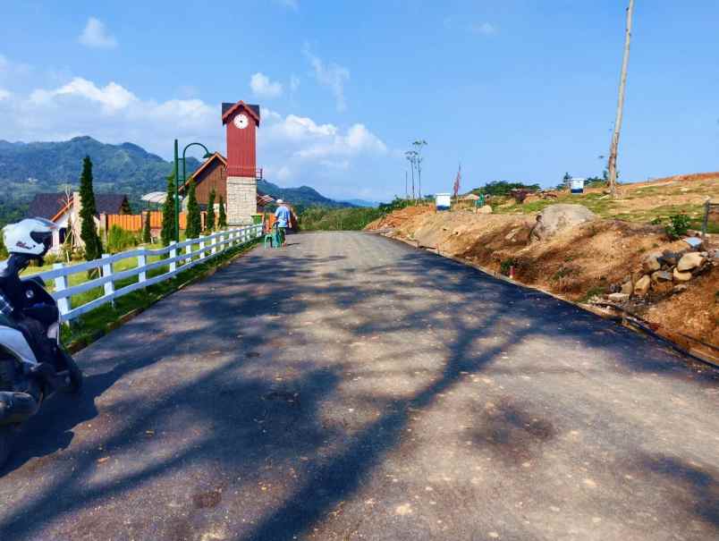 dijual tanah jalan raya puncak dua