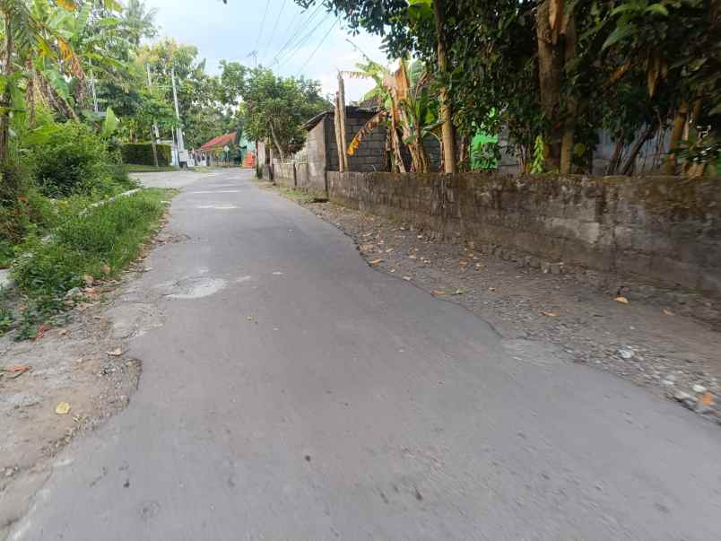 dijual tanah jl gito gati