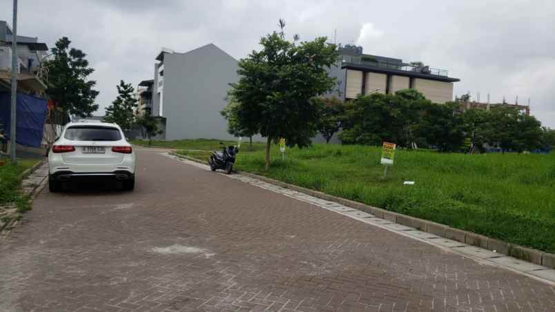 dijual tanah kavling golf island