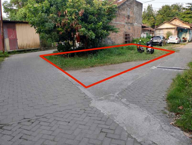 dijual tanah ngestiharjo