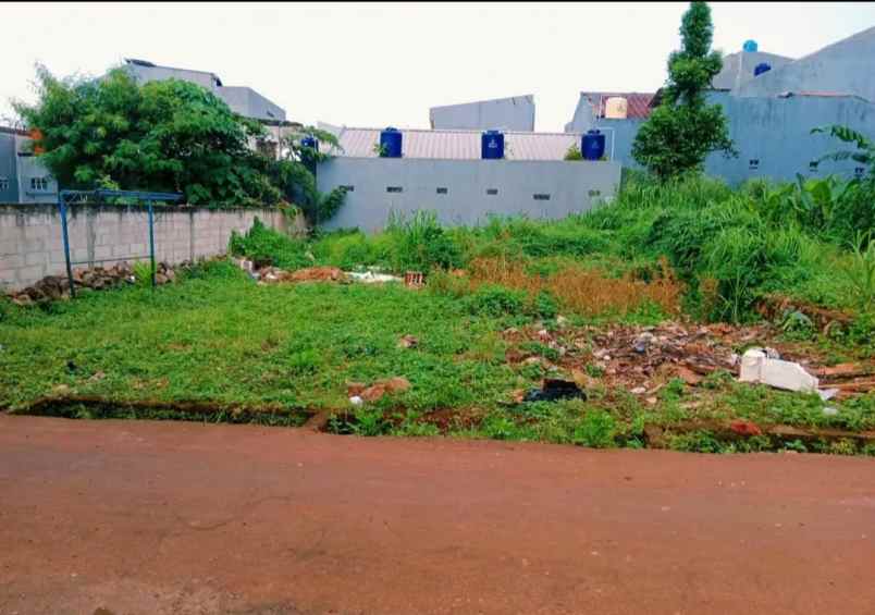 dijual tanah pondok kacang barat