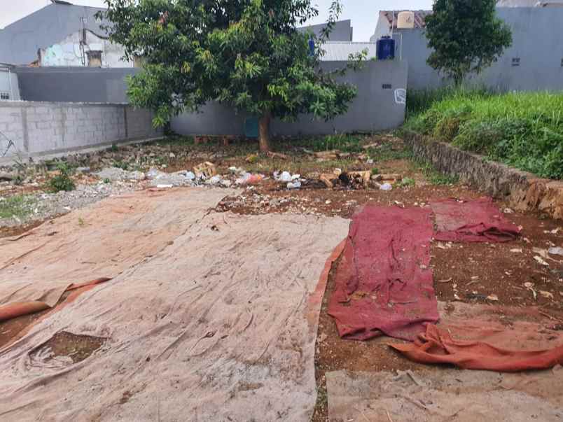 dijual tanah pondok kacang barat