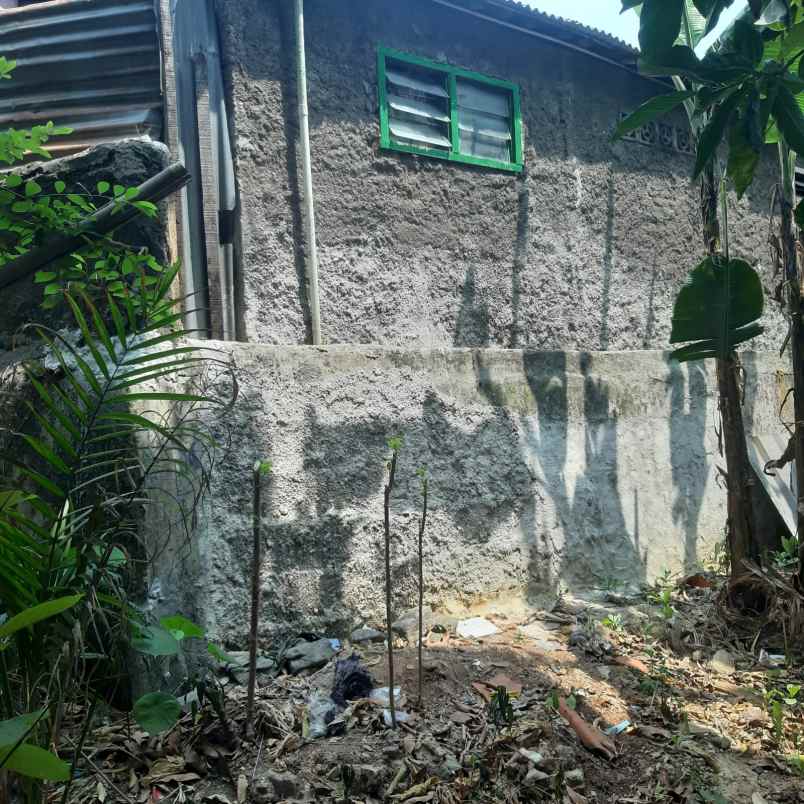 dijual tanah rt 008 rw 07