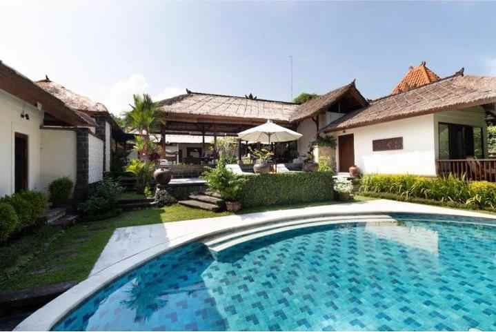 dijual vilka lokasu canggu denpasar bali