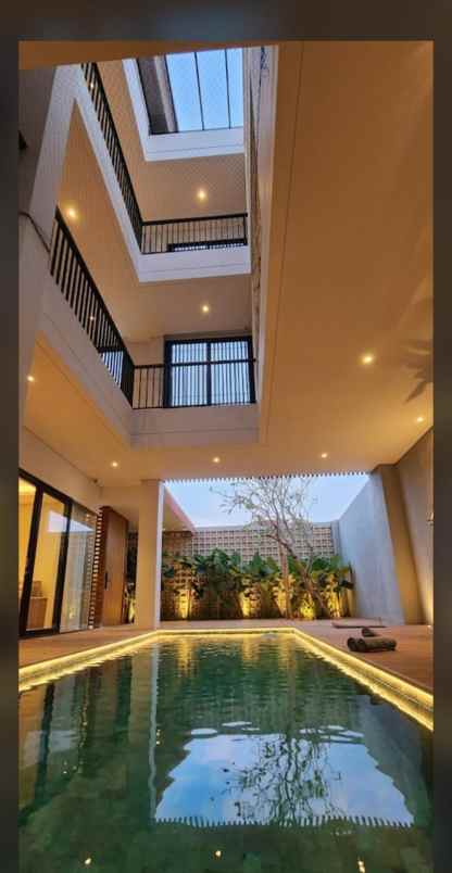 dijual villa baru di gatot subroto barat bali