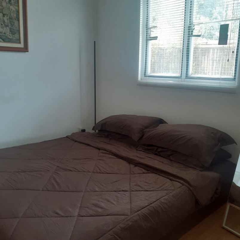 dijual villa jl tangkuban parahu