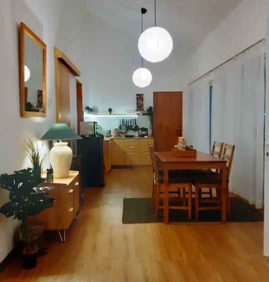 dijual villa jl tangkuban parahu