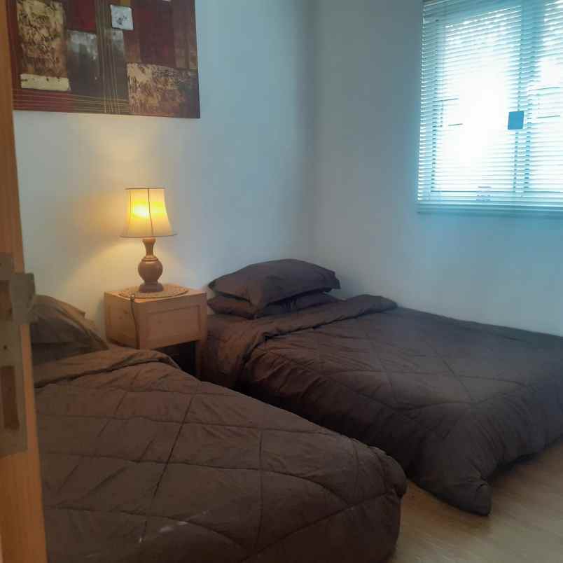 dijual villa jl tangkuban parahu