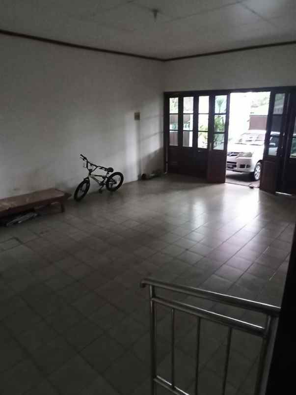 dijual villa mumbul nusa dua kec kuta