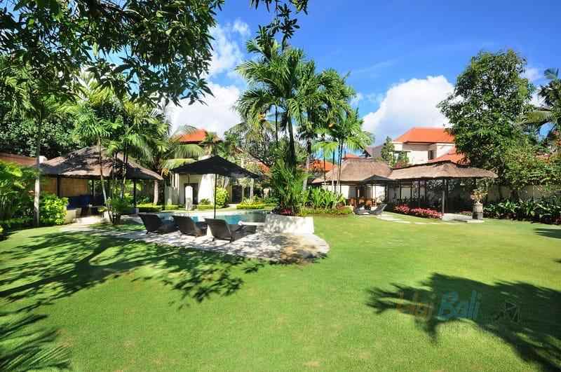 dijual villa william seminyak bali