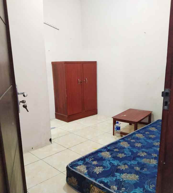 disewakan kost kost putri ananda belakang