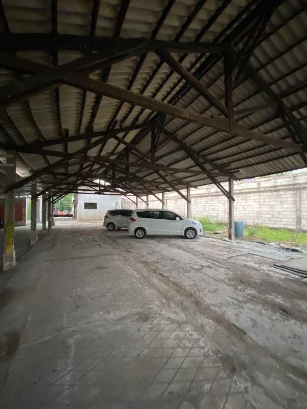 disewakan ruko gudang kantor kaliwaron