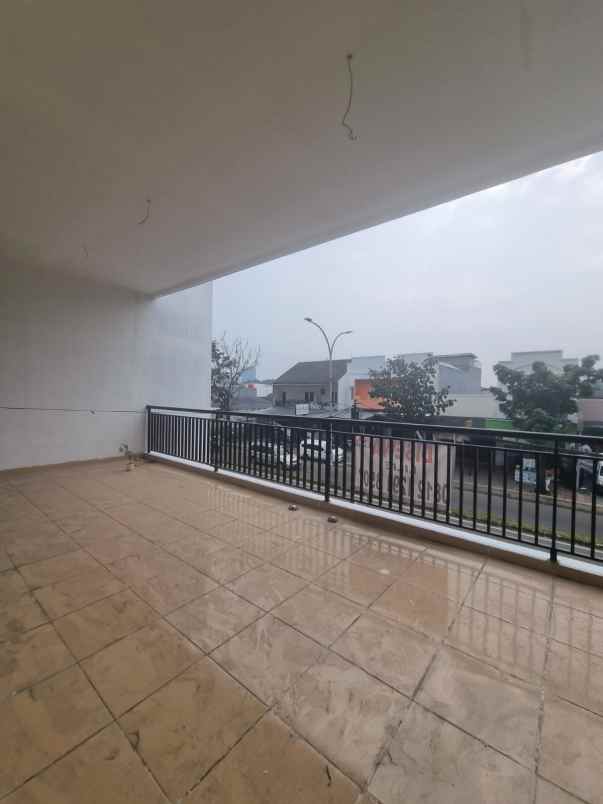 disewakan ruko gudang kantor kencana loka raya