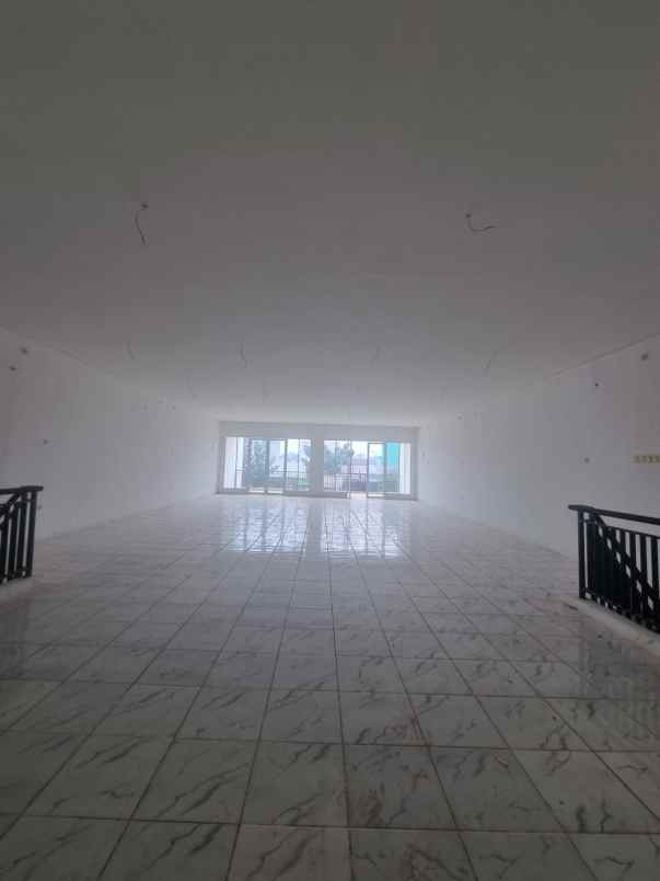 disewakan ruko gudang kantor kencana loka raya