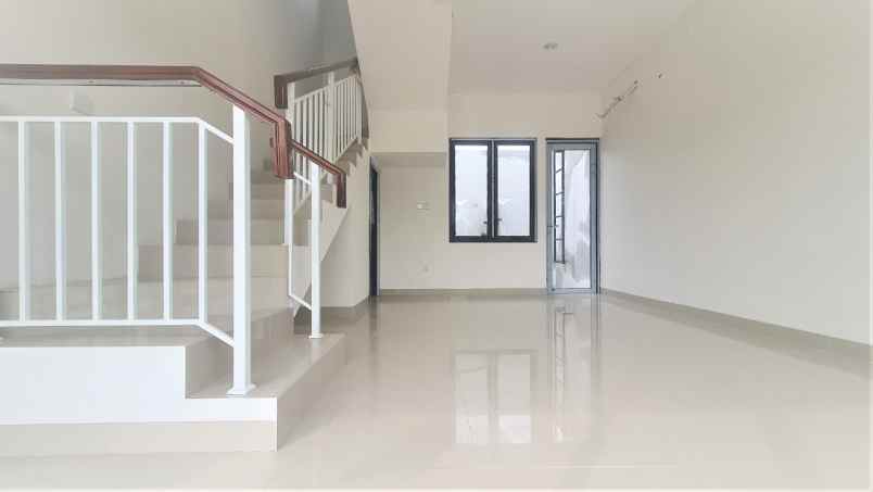 disewakan ruko gudang kantor ruko the savoy jgc