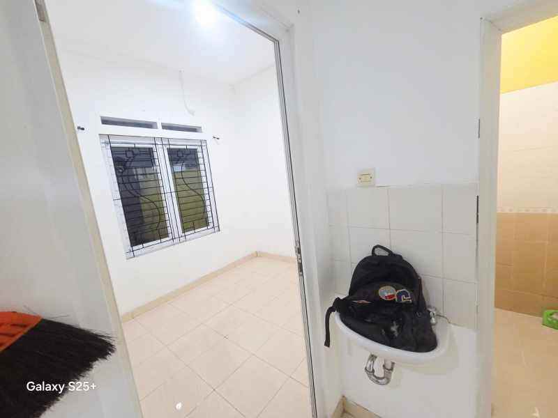 disewakan rumah bela cassa residence tol