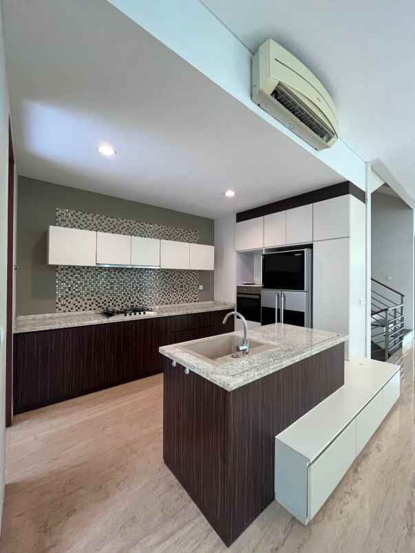 disewakan rumah cipete jakarta selatan