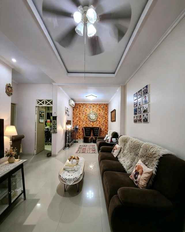 disewakan rumah dalam komplek kav dki jakarta timur