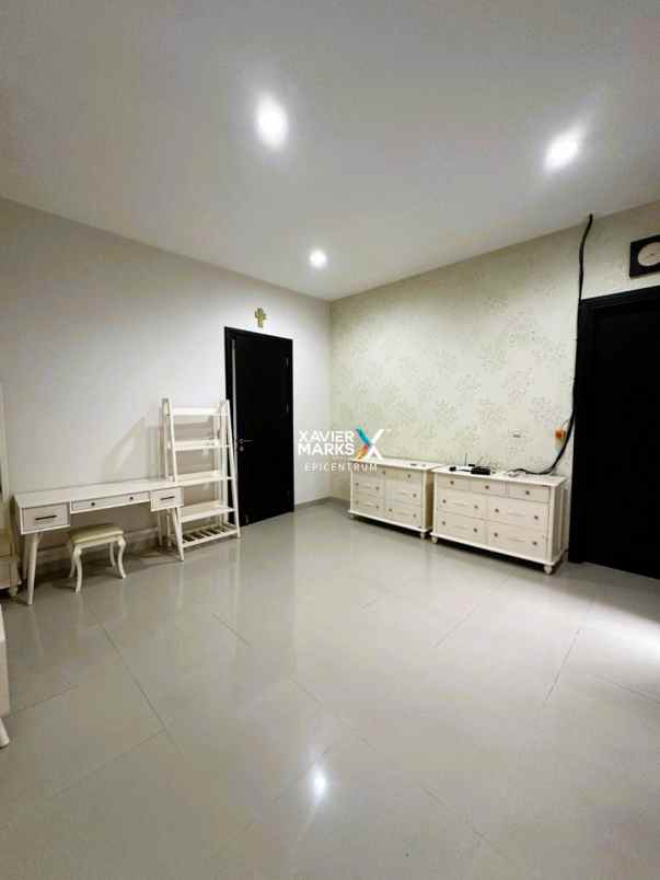 disewakan rumah dian istana