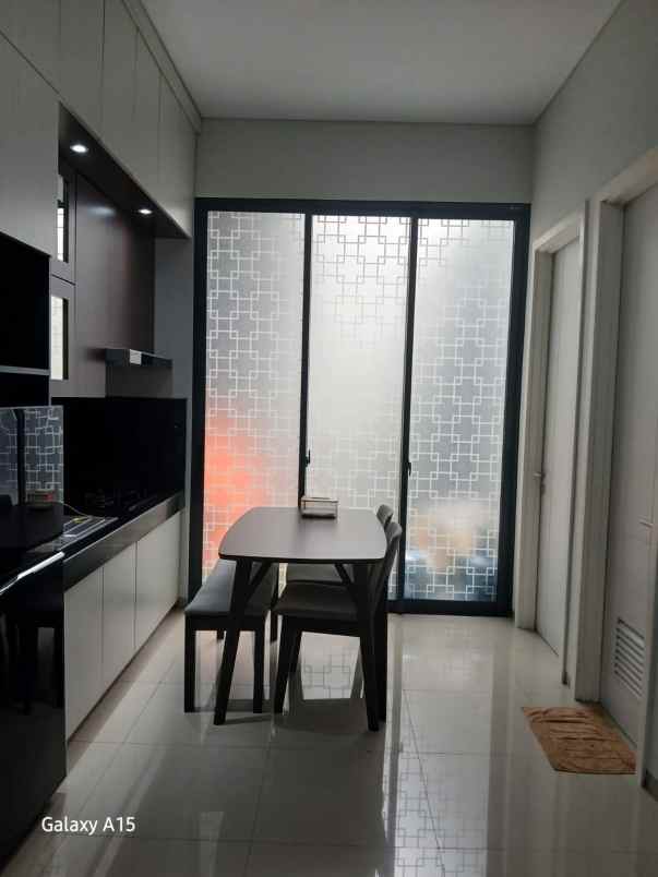 disewakan rumah discovery bintaro