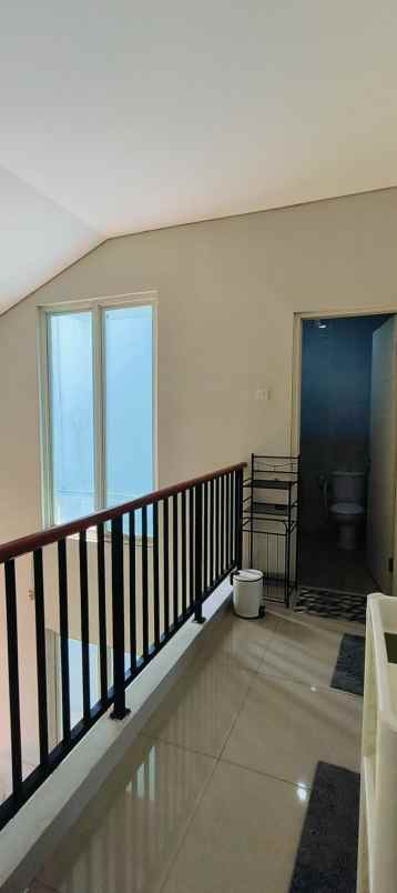 disewakan rumah harapan indah cluster lavesh