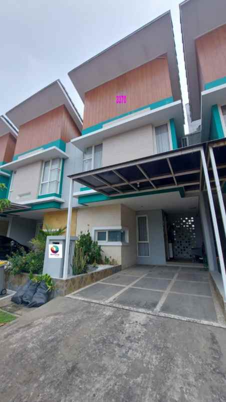 disewakan rumah harapan indah cluster lavesh