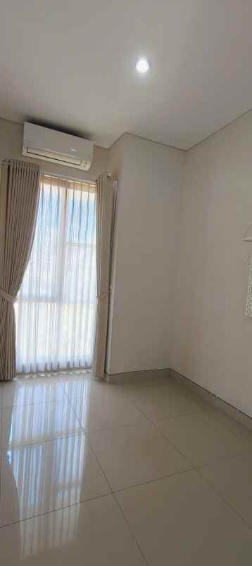 disewakan rumah harapan indah cluster lavesh