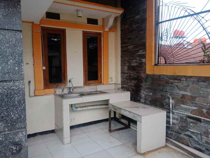 disewakan rumah jl cijagra buahbatu bandung