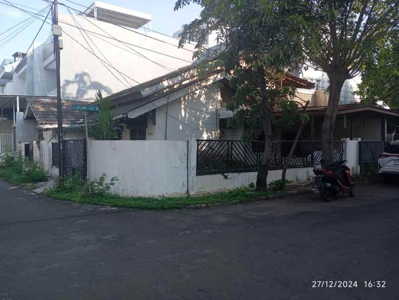 disewakan rumah kelapa nias kelapa gading