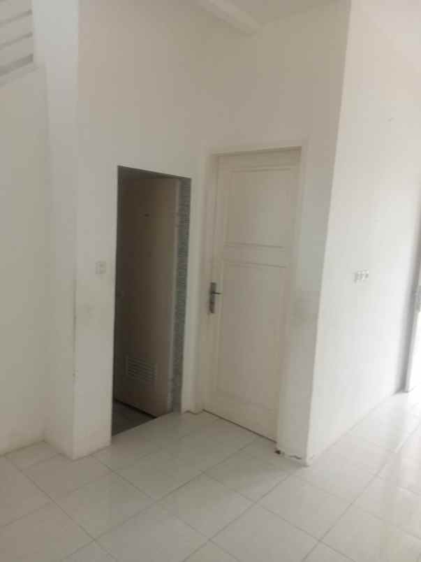 disewakan rumah komp medan resort city tahunan