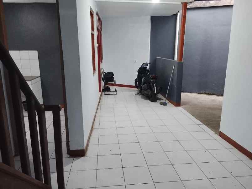 disewakan rumah sayap jl pajajaran bandung