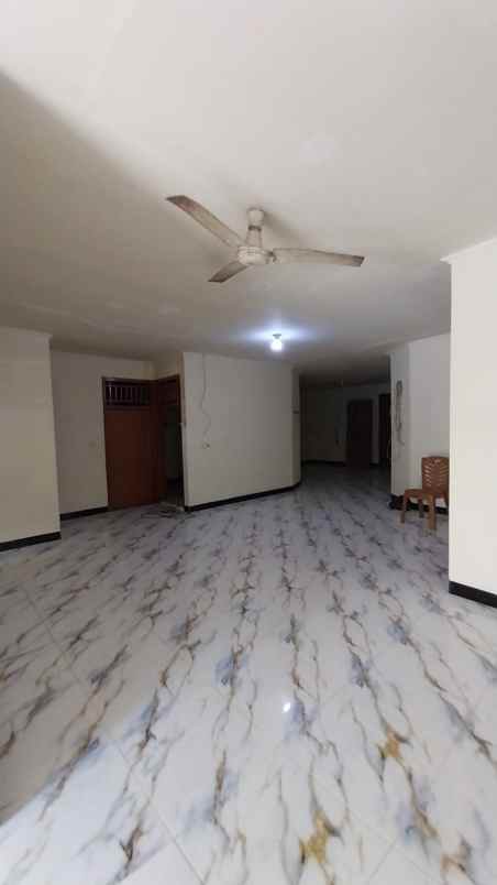 disewakan rumah srengseng kembangan