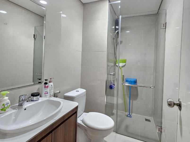 disewakan tahunan podomoro medan city tower lincoln