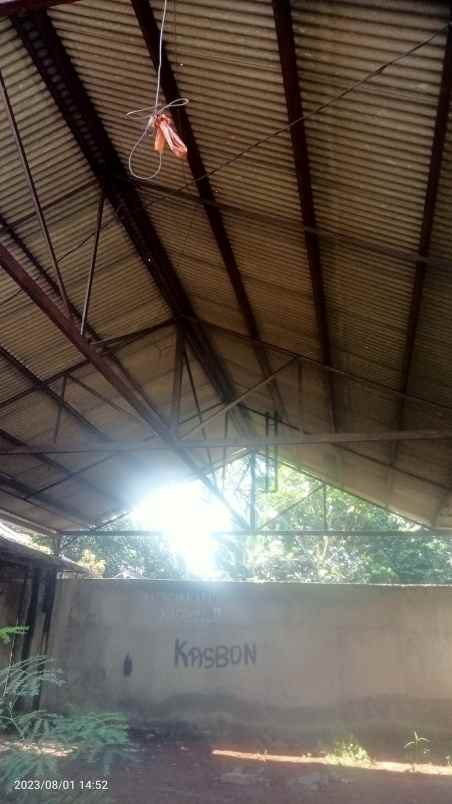 gudang lt 330 m2 setu bekasi