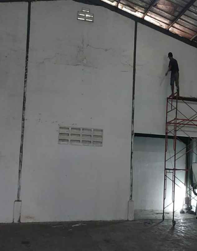 gudang lt 465 lb 540 bsd siap pakai