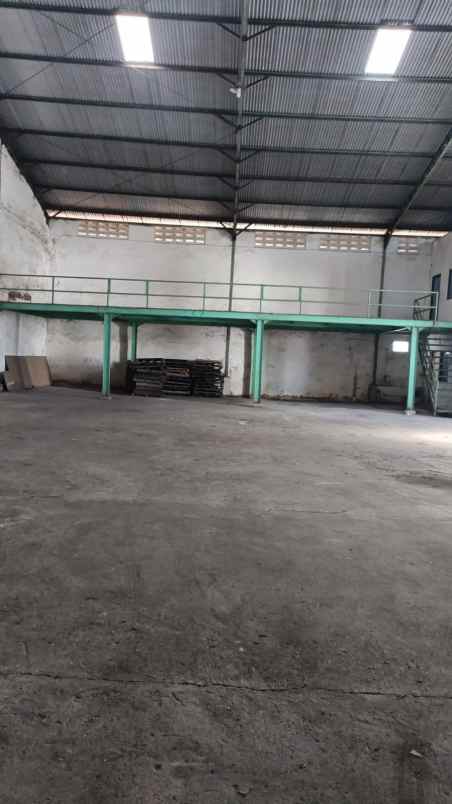 gudang margomulyo angtropolis akses kontainer 40ft