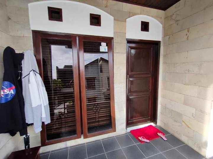 hotel pantai indah batukaras