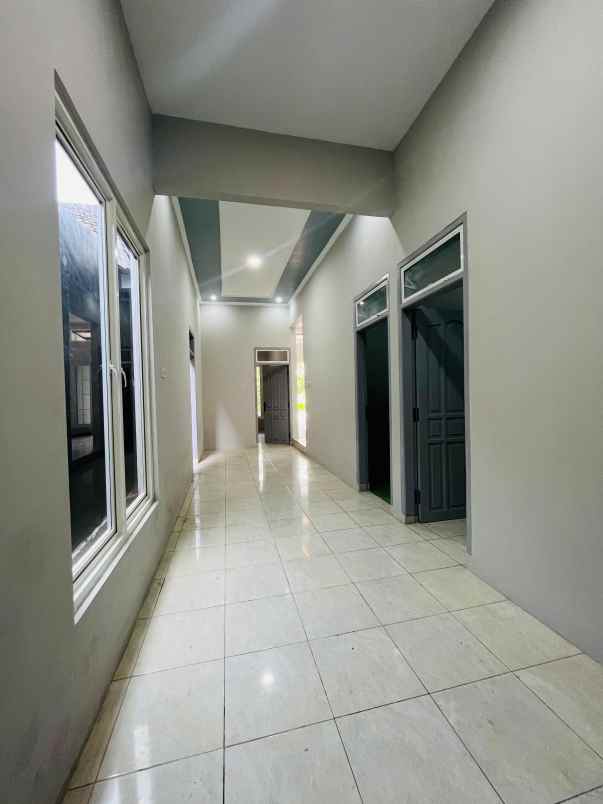 hunian super jumbo 6 x 21