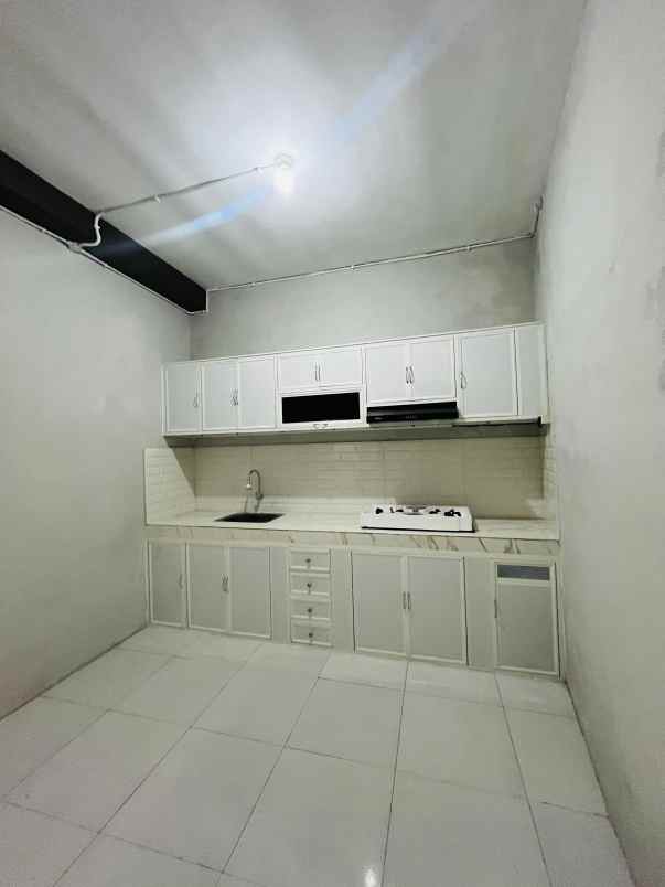 hunian super jumbo 6 x 21