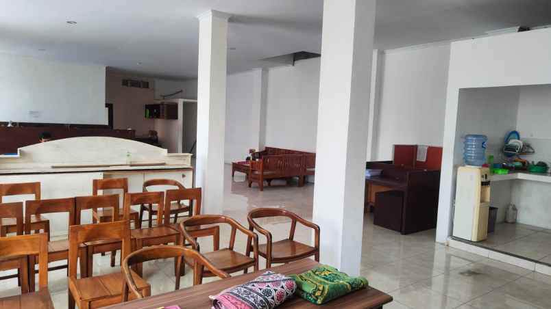 jual gedung perkantoran view sawah bebas banjir